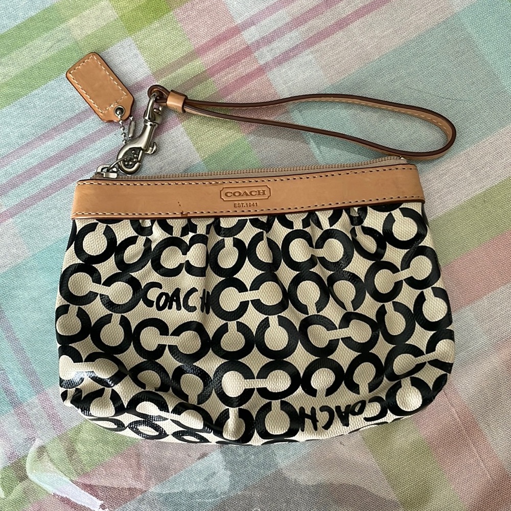 Coach Leah Pop Art Wristlet